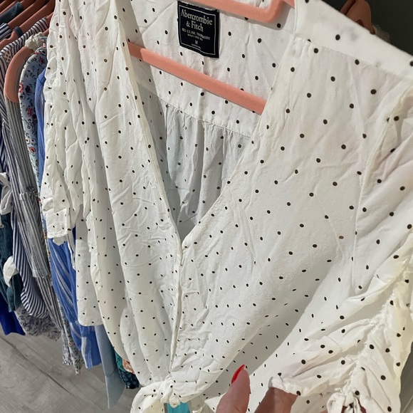 Random shirts - Picture 2 of 16